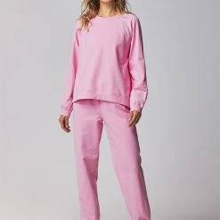 Tops Running Bare Laid Back Crew Sweat - Lip Gloss (Adult)