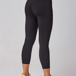 Running Bare Peach Studio 7/8 I Black