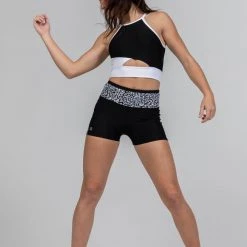 Sylvia P Asher Cropped Singlet | Black