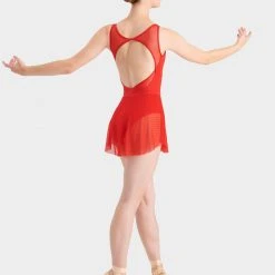 Uactiv Reese Skirt - Lipstick Dancewear