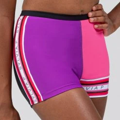 Sylvia P Airspeed Short