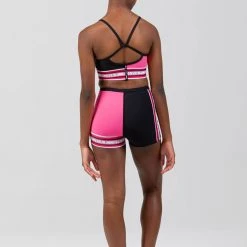 Sylvia P Airspeed Short