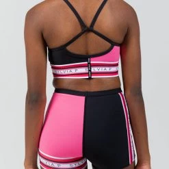 Sylvia P Airspeed Short