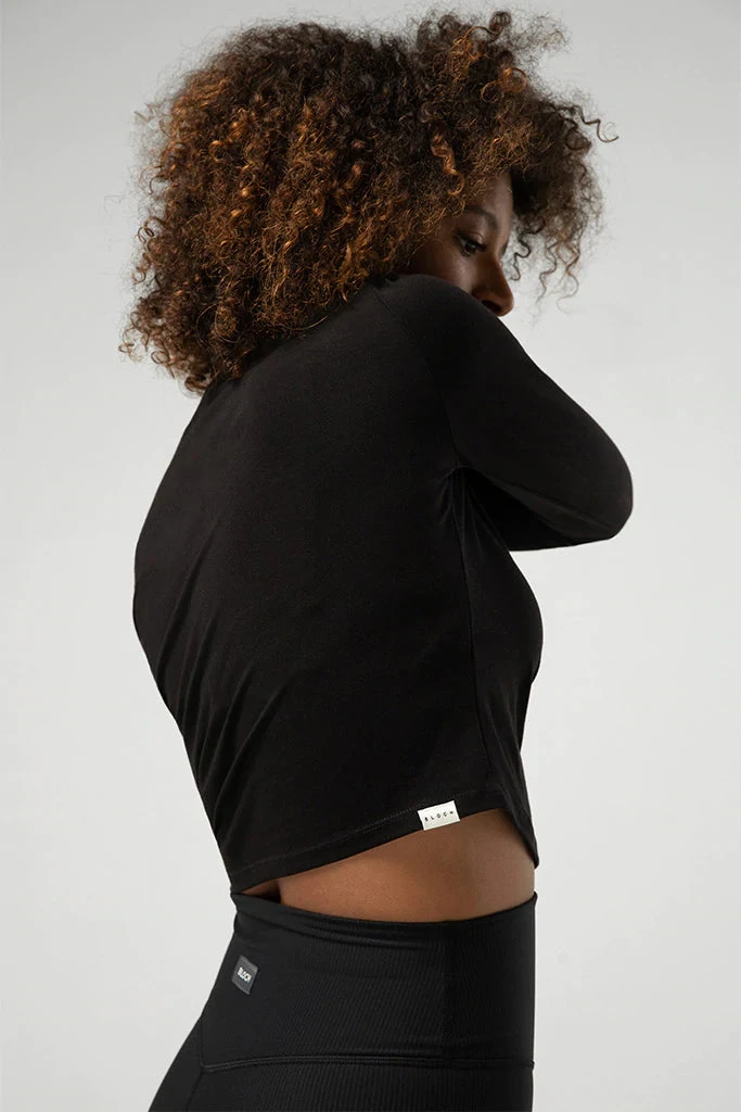 Bloch Original Tees Bloch Off Duty Long Sleeve Crop | Black $49.95